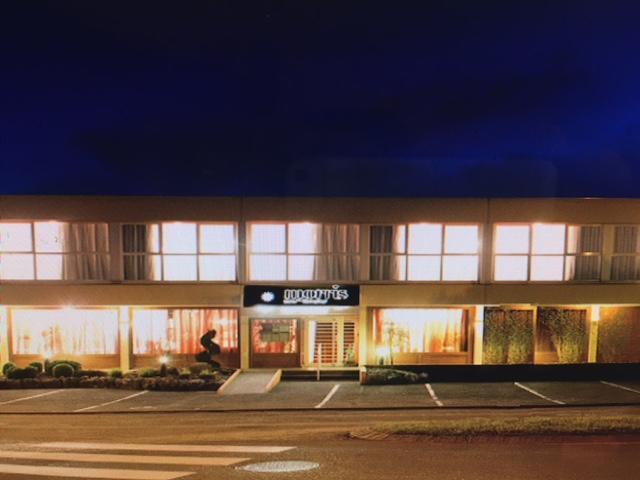 Hotel Morris Le Pont-de-Beauvoisin Bagian luar foto