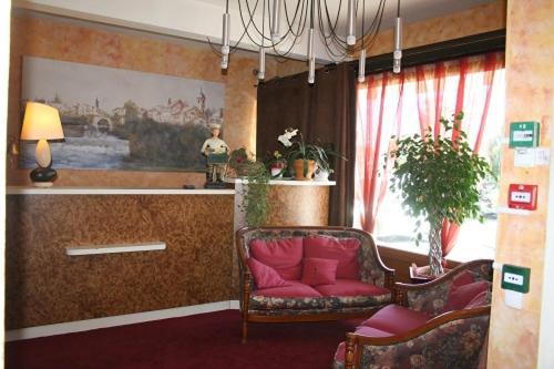 Hotel Morris Le Pont-de-Beauvoisin Bagian luar foto
